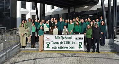 Serviks Kanserine Dikkat Çekmek İçin Yeşil Giyindiler