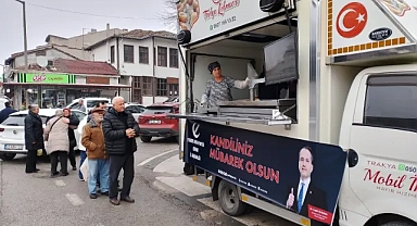 Yeniden Refah Partisi Edirne İl Başkanlığı’ndan Regaip Kandili’nde Lokma İkramı