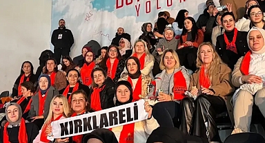 AK Parti Kadın Kolları 7. Olağan Kongresi'ne Kırklareli'den Güçlü Katılım