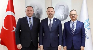 Başkan Bulut'tan Kocaeli Büyükşehir Belediyesi'ne Ziyaret