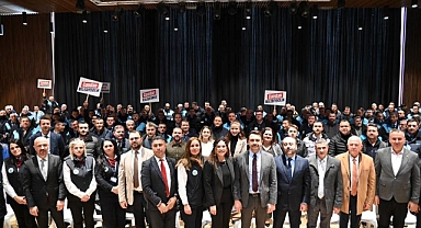 CANDAN BAŞKAN TEKULAŞ PERSONELİYLE BİR ARAYA GELDİ