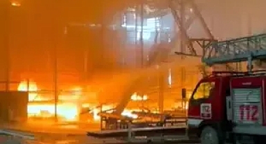Edirne’de Alüminyum Fabrikasında Korkutan Yangın!