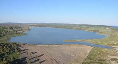 Edirne’de yazın aşırı sıcak nedeniyle oluşan ‘tuz gölü’, kış yağışlarıyla yeniden suyla doldu