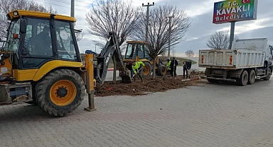 Kavaklı'da Refüj Yenileme Çalışmaları Başladı