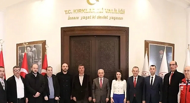 Kırklareli Valisi Uğur Turan Misafirlerini Makamında Ağırladı