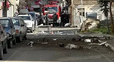 Tekirdağ'da sinir krizi geçirip, evindeki eşyaları sokağa attı