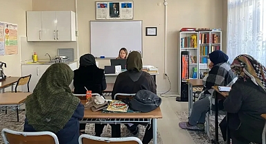 Vize'de Aile Eğitim Programı ve Otizm Farkındalık Eğitimi Düzenlendi