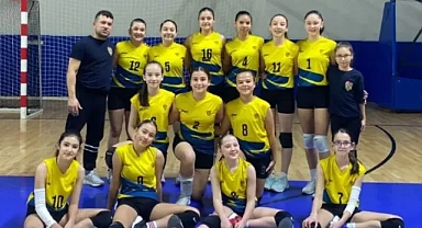 Vizespor Voleybol Takımlarından Büyük Başarı!