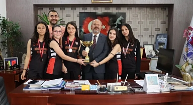 Büyükkarıştıran Ortaokulu 3x3 Basketbol Takımı, Kırklareli İl Şampiyonu Oldu