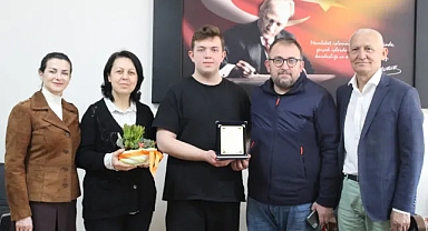 Fen Lisesi Öğrencisi Türkiye İkinciliğiyle Kırklareli'ni Gururlandırdı!