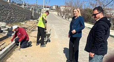 Kaynarca'da Cadde ve Sokaklarda Düzenleme Çalışmaları Sürüyor
