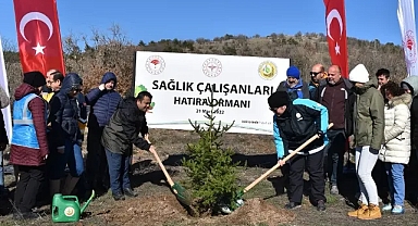 Kırklareli'de Sağlık Çalışanları Hatıra Ormanı'na Fidan Dikildi