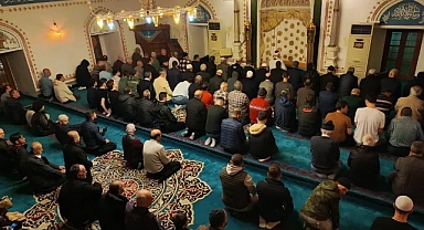 Kırklareli'nde Son Teravih Namazı Büyük Bir Coşkuyla Kılındı
