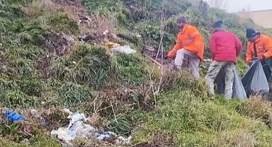 Kıyıköy'de Temizlik Çalışmaları Hız Kazandı: Başkan Özen'den Çevre Uyarısı