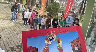 Lüleburgaz’da Çocuklar Hacivat ve Karagöz Kuklalarıyla Sanata Dokundu