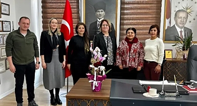 Otizm Derneği ve Akademisyenden Cerit'e Ziyaret