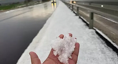 Tekirdağ'da dolu; sürücüler akaryakıt istasyonlarını sığındı