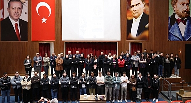 TEKİRDAĞ NKÜ’DE “MİLLİ TEKNOLOJİ HAMLESİ VE PARADİGMA DÖNÜŞÜMÜ” KONFERANSI GERÇEKLEŞTİ
