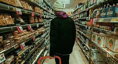 TÜİK Ocak 2025 Ticaret Satış Hacim Endeksi Açıklandı: Perakende Sektörü Büyümeye Devam Ediyor