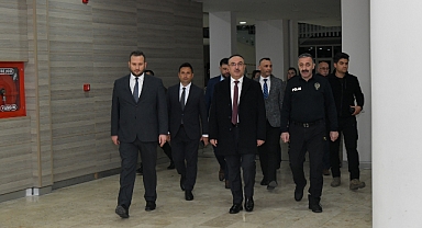 Vali Soytürk Roman Vatandaşlarla İftar Yaptı