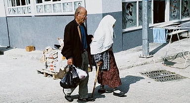 Yaşlı Nüfus 9 Milyonu Aştı: Kırklareli, Edirne ve Tekirdağ Verileri Dikkat Çekiyor