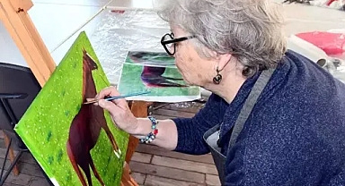 80 Yaşında Resimle Hayata Tutunan Hanife Uysal: 