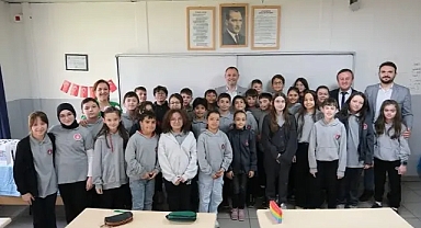 Başkan Derya Bulut Öğrencilerle Bir Araya Geldi