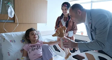 Başkan Derya Bulut'tan Anlamlı Ziyaret: Minik Kalplere Moral Oldu