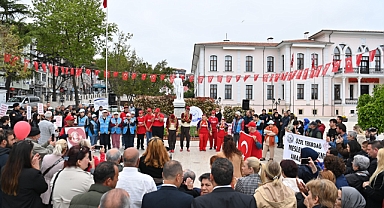 Başkan Nallar Otizm Farkındalık Ayı Törenine Katıldı