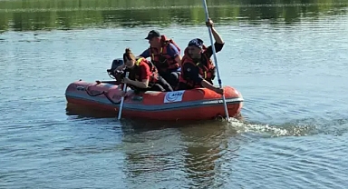 Ege İhsan, serinlemek için girdiği Meriç Nehri'nde kayboldu