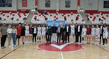Kırklareli'nin Gururu FBO Kadın Basketbol Takımı Sezonu Onurla Kapattı