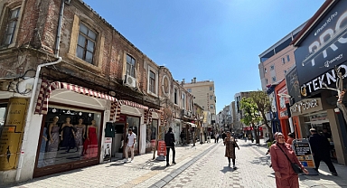 Kırklareli'ni Güneş Isıttı! Sisli Sabah Yerini Bahar Güneşine Bıraktı
