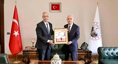 KLÜ Rektörü Prof. Dr. Bülent Şengörür'den Veda Ziyaretleri