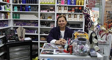 40 Yıllık Emek, 40 Yıllık Güven: Ayla Akın'dan Kadınlara Özel Dokunuş 