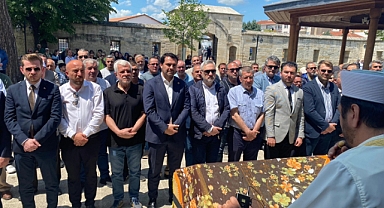AK Parti Teşkilatı Gökhan Diktaş’ı Acı Gününde Yalnız Bırakmadı