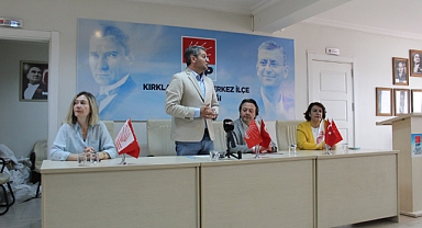 CHP’nin Geleneksel Çarşamba Halk Toplantısı İlgi Gördü