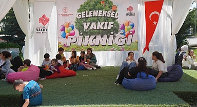 Edirne'de Vakıf Haftası kapsamında, geleneksel piknik düzenlendi