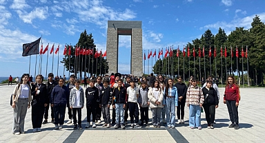 İğneada Belediyesi'nden Tarih Bilinci İçin Anlamlı Adım: Öğrenciler Çanakkale'ye Gönderildi