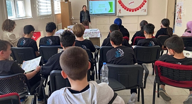 Kırklareli Belediyesi'nden Öğrencilere Vektörlerle Mücadele Eğitimi