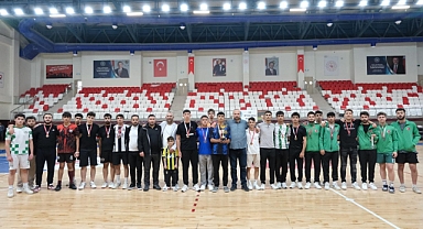 Kırklareli'de Şehit Fırat Yılmaz Çakıroğlu Anısına Futsal Turnuvası Gerçekleştirildi