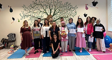Kırklareli Eğitim ve Araştırma Hastanesi'nde Gebe Okulu Eğitimi Başarıyla Tamamlandı