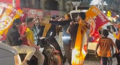 Kırklareli ve Babaeski'de Galatasaray'ın Galibiyet Coşkusu Sokaklara Taştı!