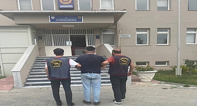Lüleburgaz'da 23 Yıl 11 Ay 25 Gün Cezası Bulunan Firari Suç Makinesi Yakalandı!