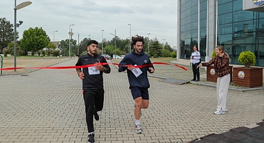 Trakya Üniversitesi'nde 19 Mayıs Gençlik ve Spor Koşusu Nefes Kesti!