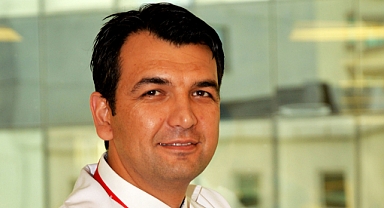 YÜZDE ANİ GELİŞEN ASİMETRİK GÖRÜNÜM İNME BELİRTİSİ OLABİLİR! 