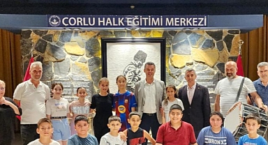 Başkan Sarıkurt`tan Şampiyonlara Tebrik