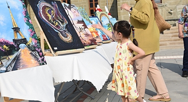 Belediye Sanat Merkezi’nde Renklerin ve Duyguların Buluşması: Yıl Sonu Karma Resim Sergisi Açıldı