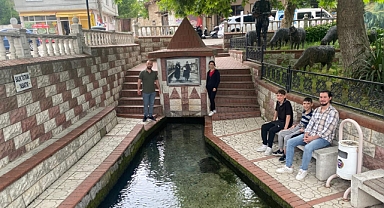 Kaynarca Beldesi'nin Berrak Suları Ziyaretçileri Kendine Hayran Bırakıyor