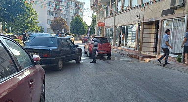 Kırklareli Karacaibrahim Mahallesi’nde Maddi Hasarlı Kaza