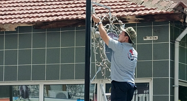 Kırklareli Merkez'de Tamirat ve Bakım Dolayısıyla Atatürk Resimleri ve Kırklareli Yazıları Söküldü
